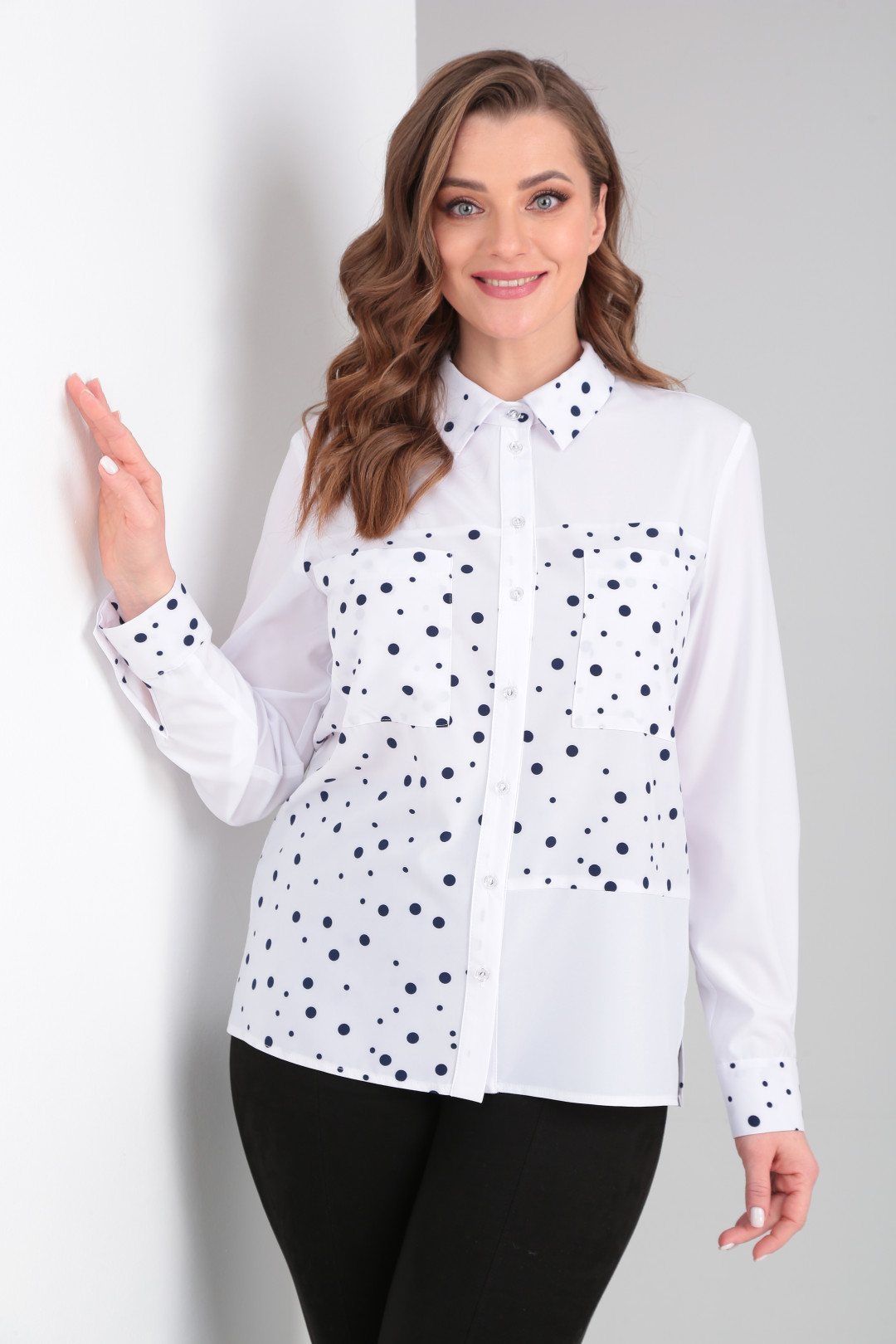Рубашка Элль-стиль 528/2-белый+темно синий мелкий горошек