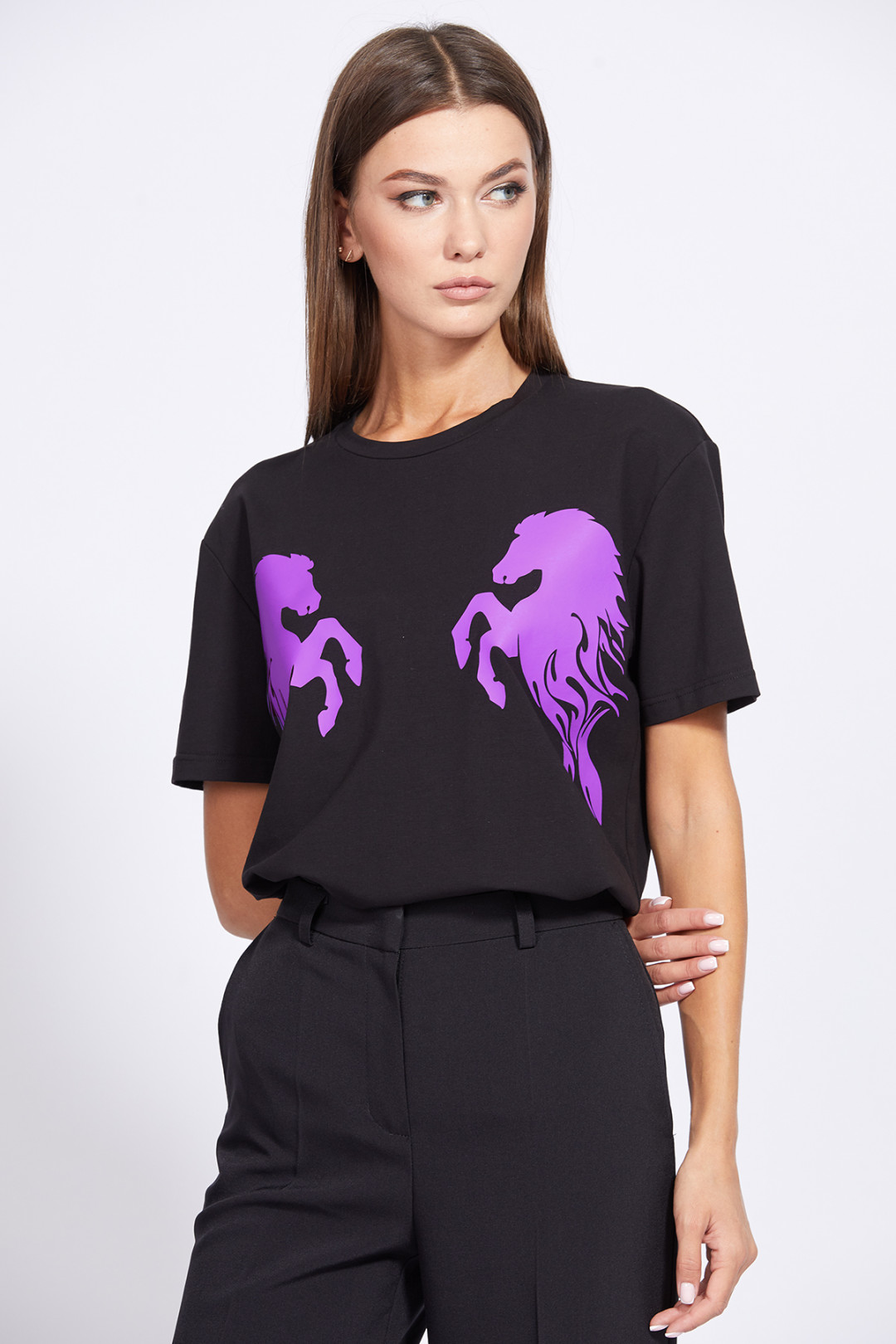 Блузка Эола Стиль 2288 черный с фиолетовым рисунком