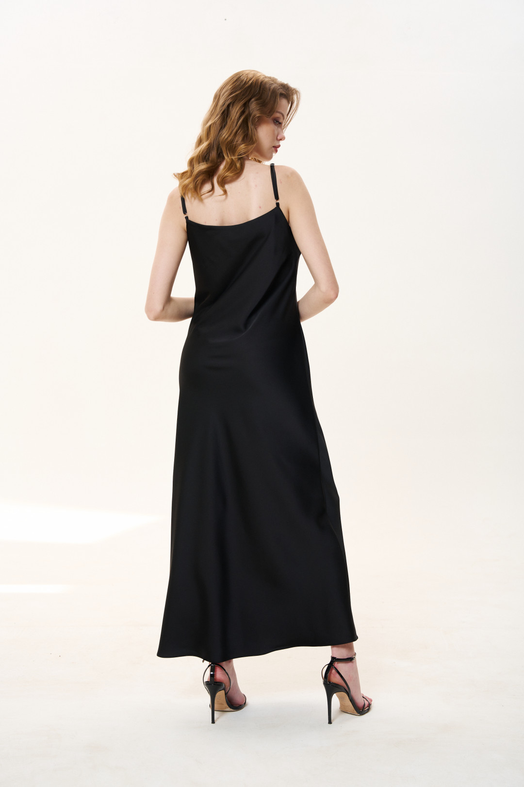 Платье FLAIM BRAND 1032.01 черный