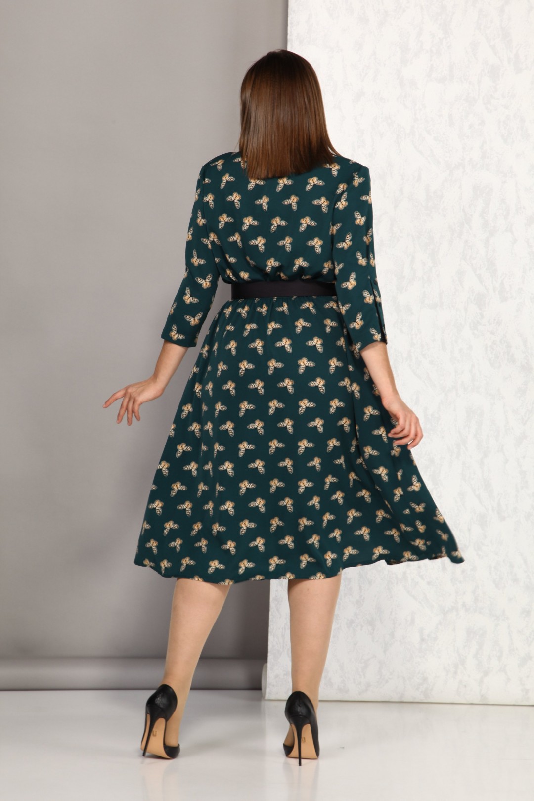 Платье Карина Делюкс М-9909/1 зеленый