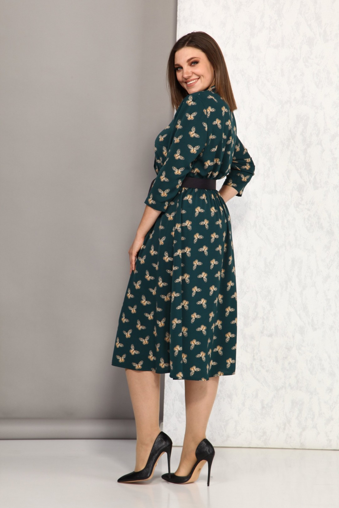 Платье Карина Делюкс М-9909/1 зеленый