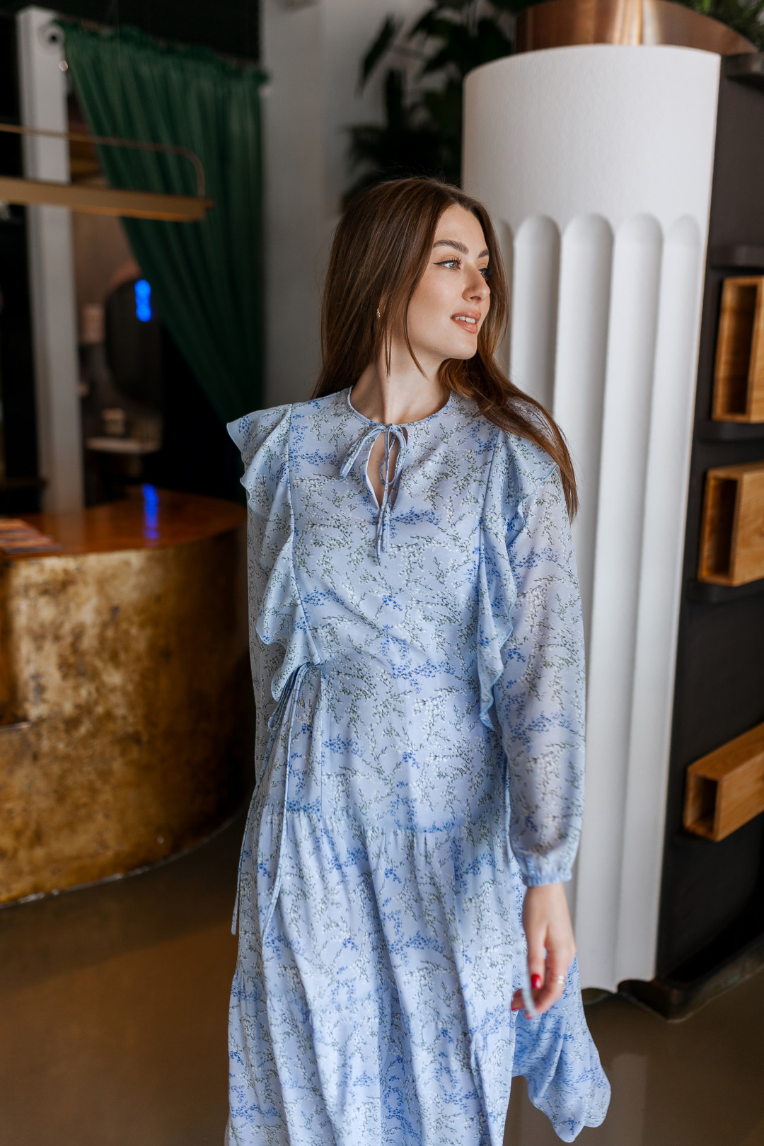Платье KRASA М293-22 голубой, веточки