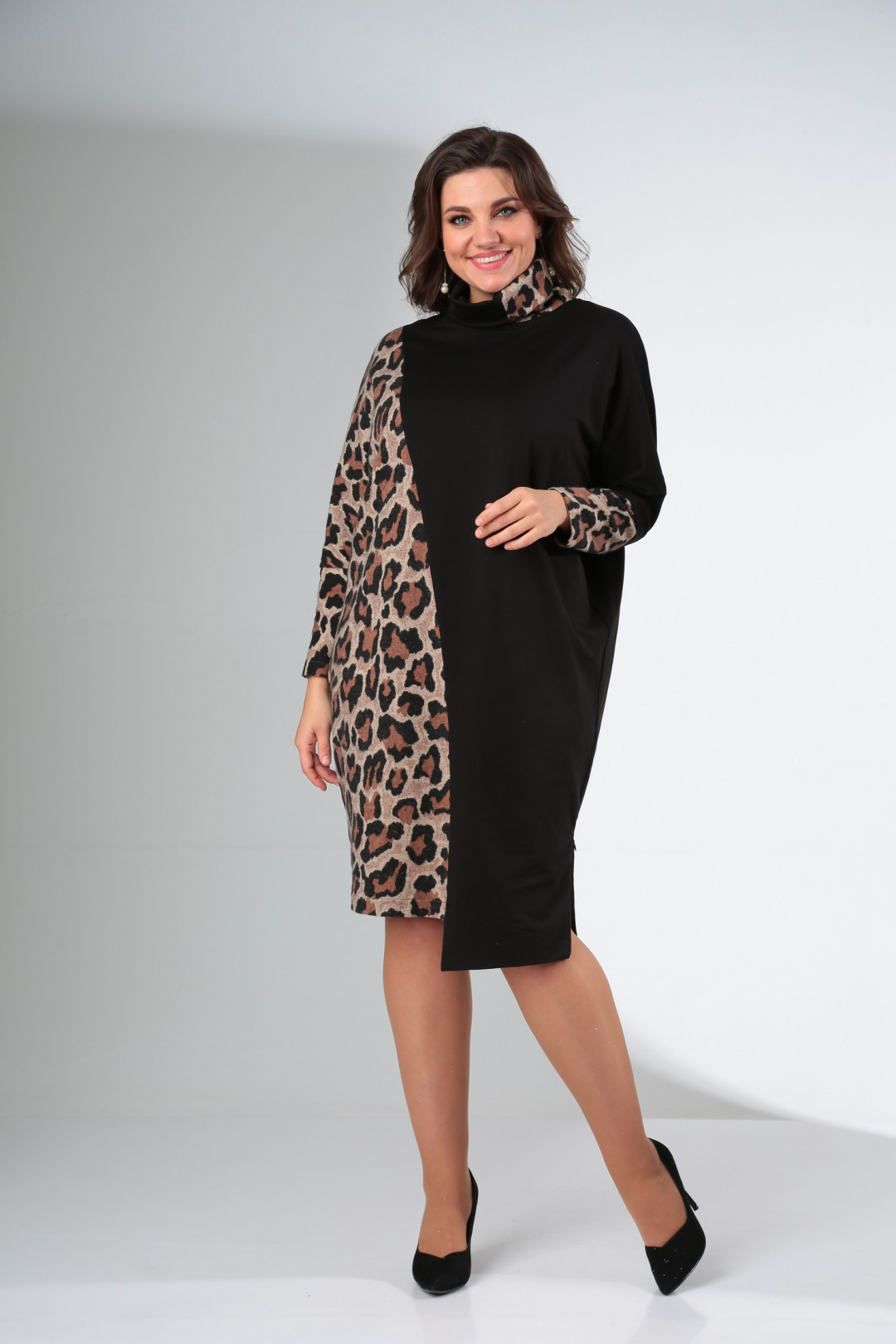 Платье ЛадисЛайн 1422 бежевый леопард + черный