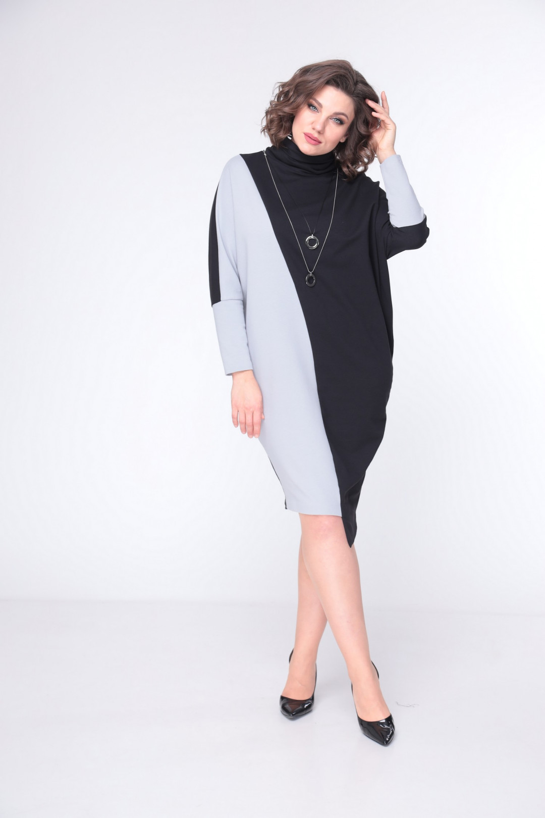 Платье ЛадисЛайн 1422 светло-серый+ черный