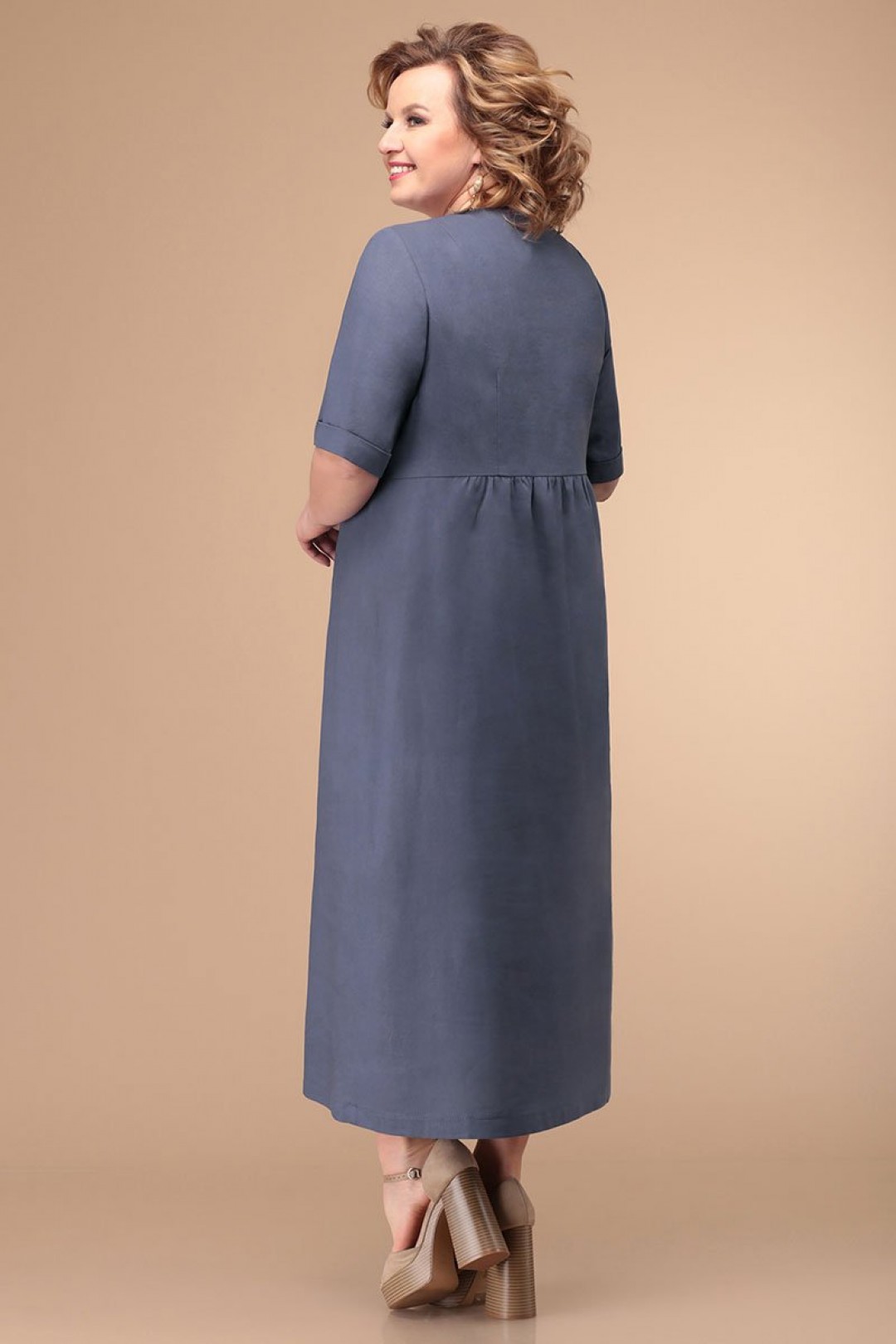 Платье Линия Л Линия Л 1789 оттенки синего /светлая вышивка