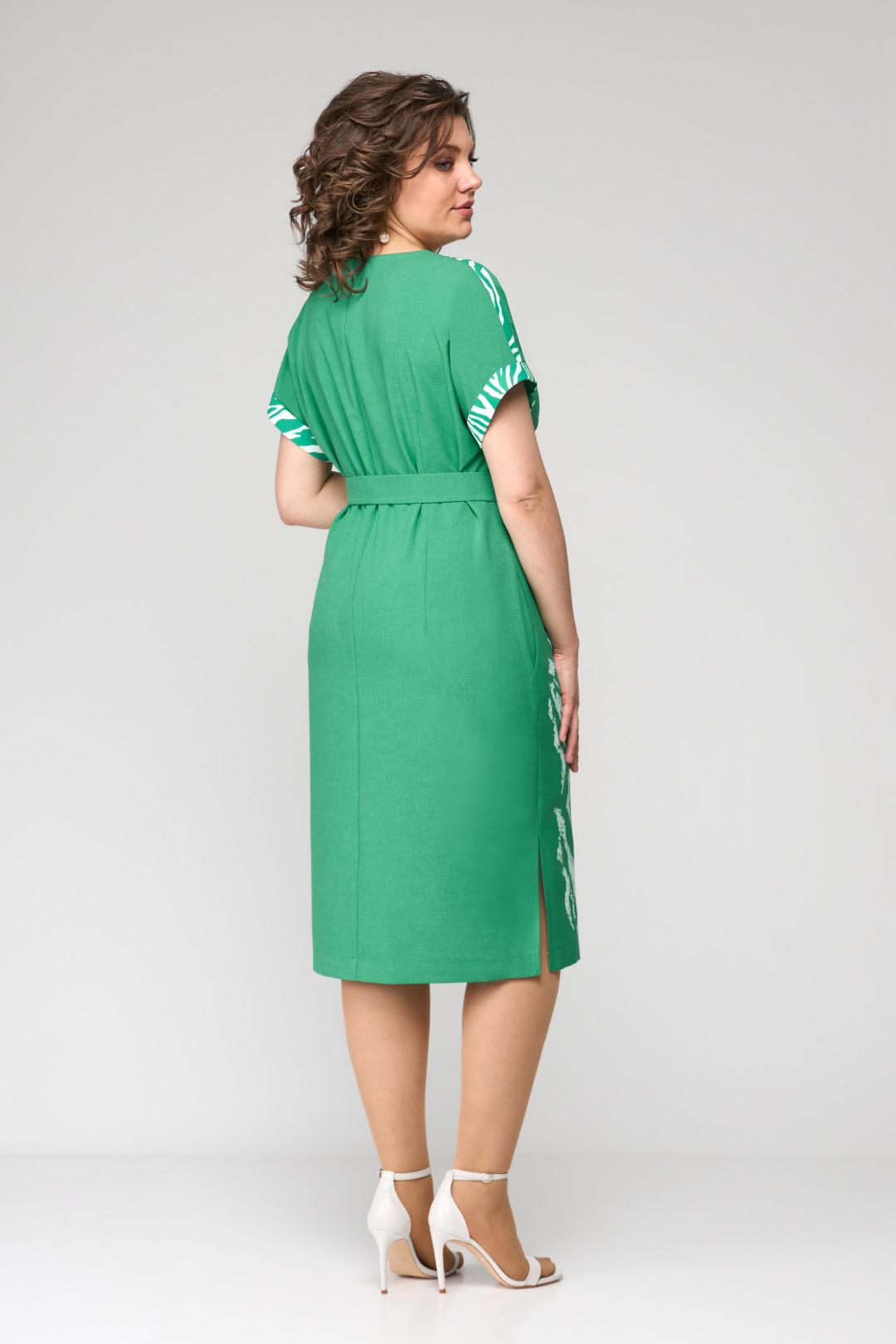 Платье МишельСтиль 1114 зелёный
