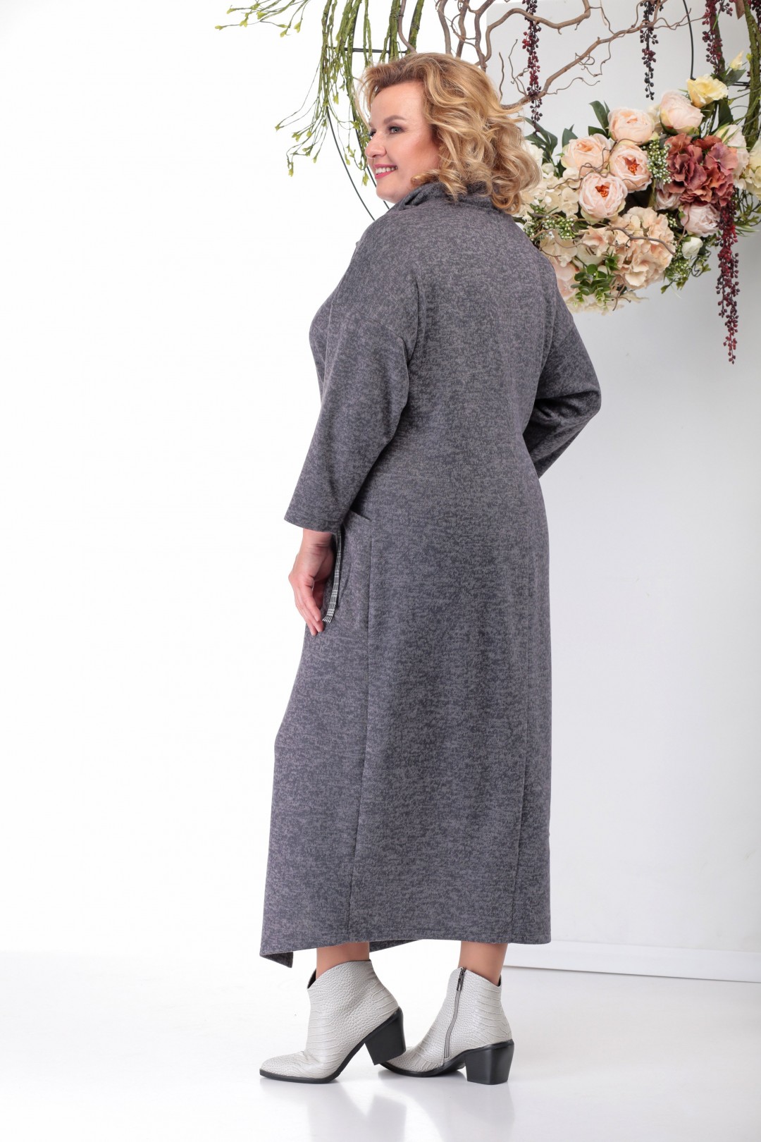 Платье  Мишель Шик 2015 светло-серый