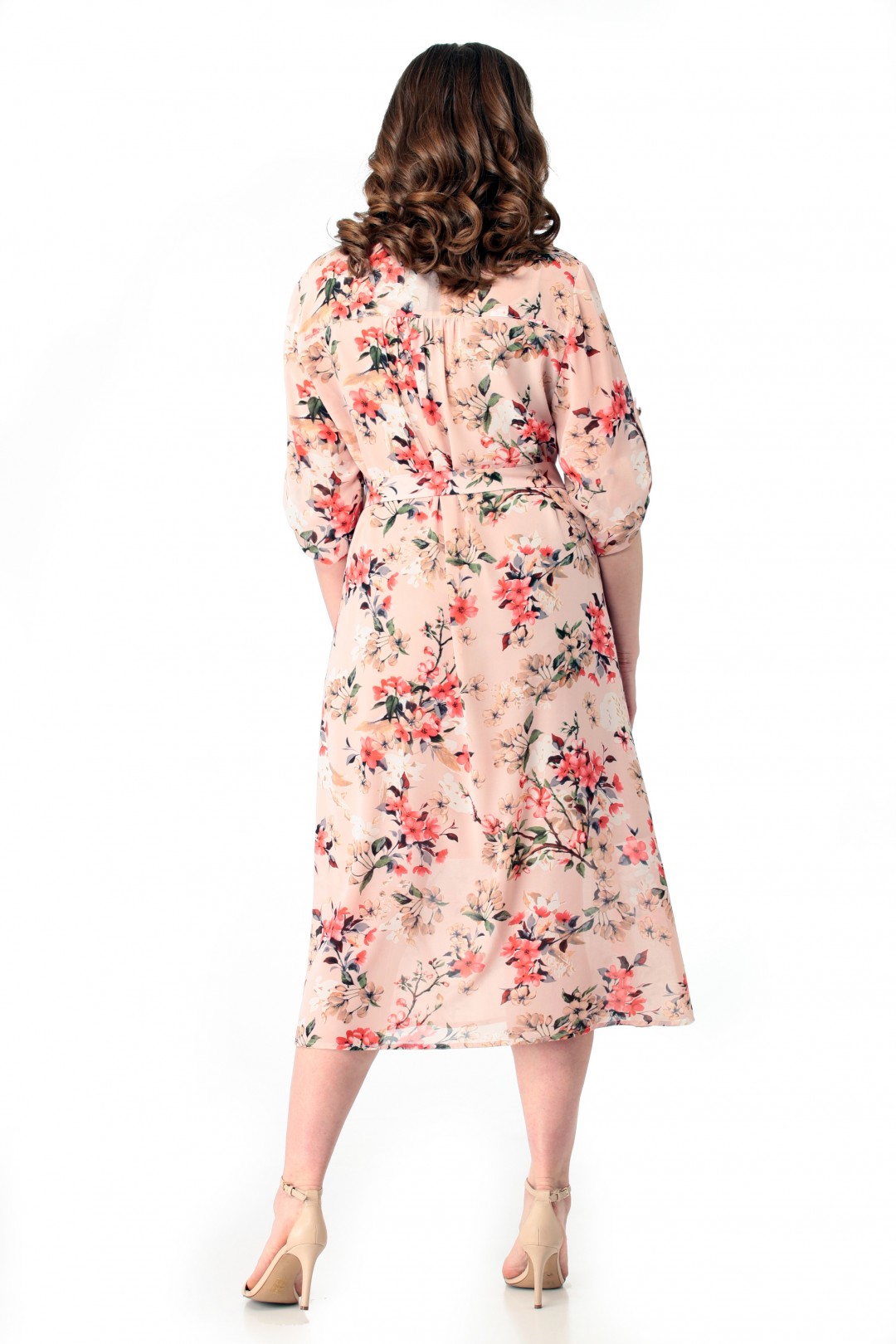 Платье МишельСтиль 949/1 цветы на розовом фоне