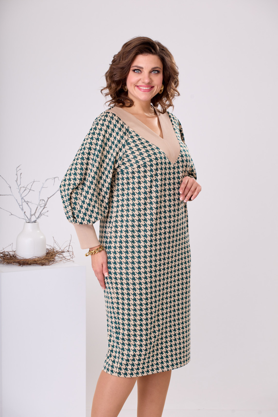 Платье Romanovich Style 1-2450 бежевый