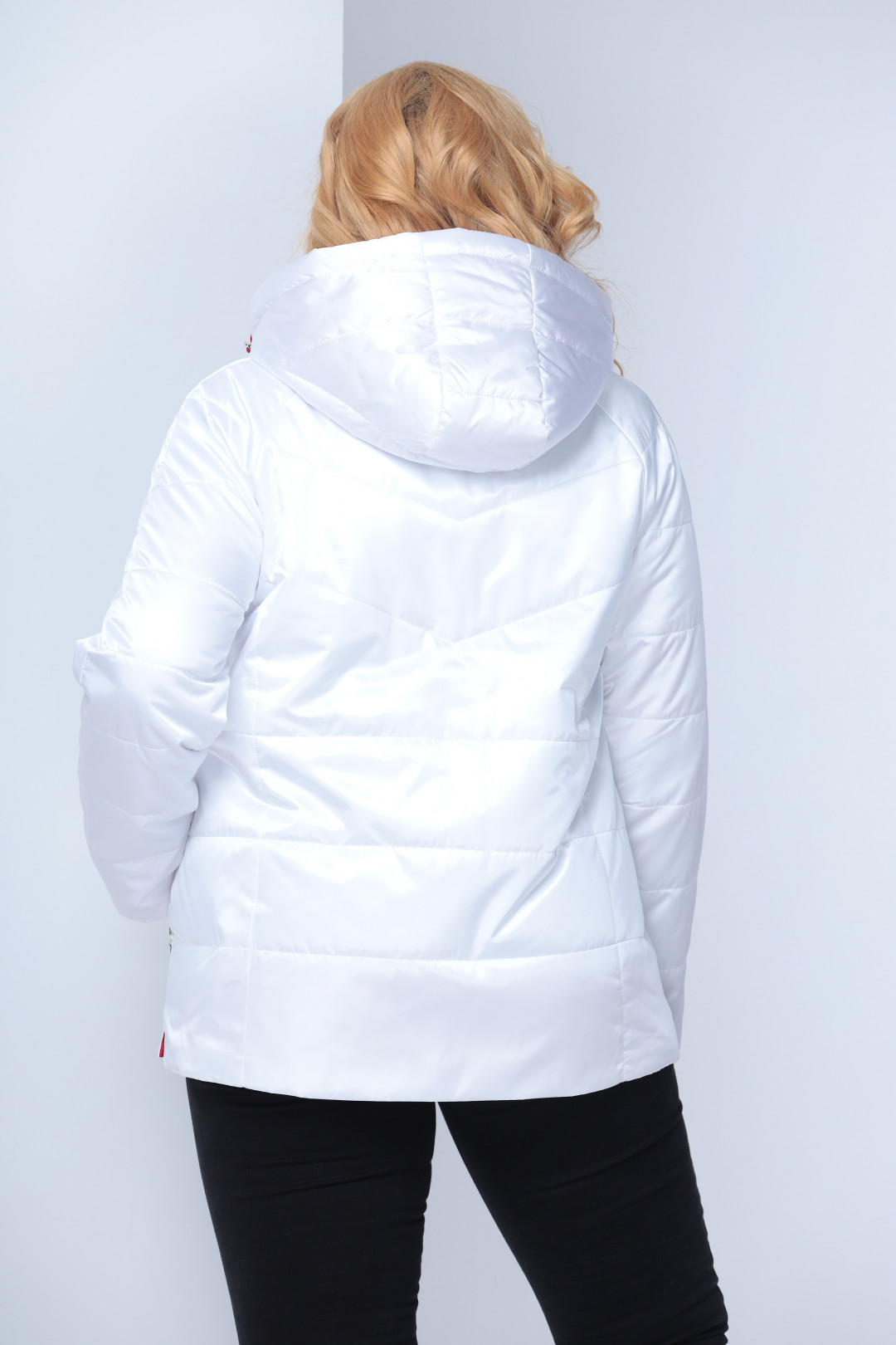 Куртка Shetti 2057 белый бол. размер