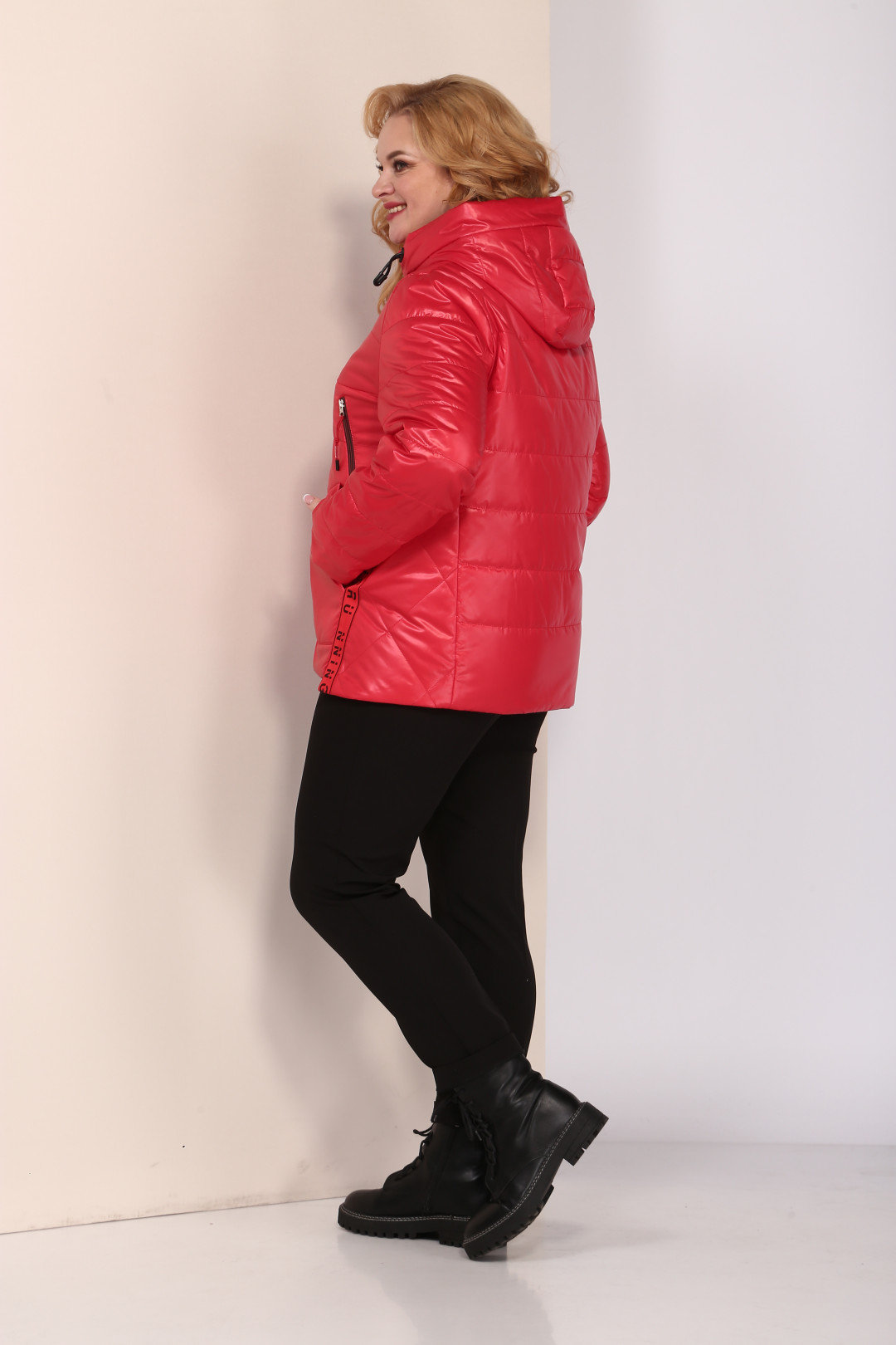 Куртка Shetti 2075 красный (60-70)
