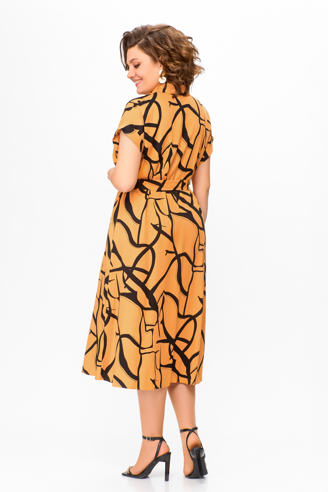Платье Swallow 740 светло -оранжевый в чёрный принт абстракция