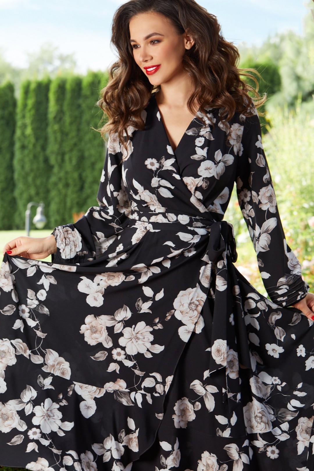 Платье ТЭФФИ-стиль 1417 черный+цветы